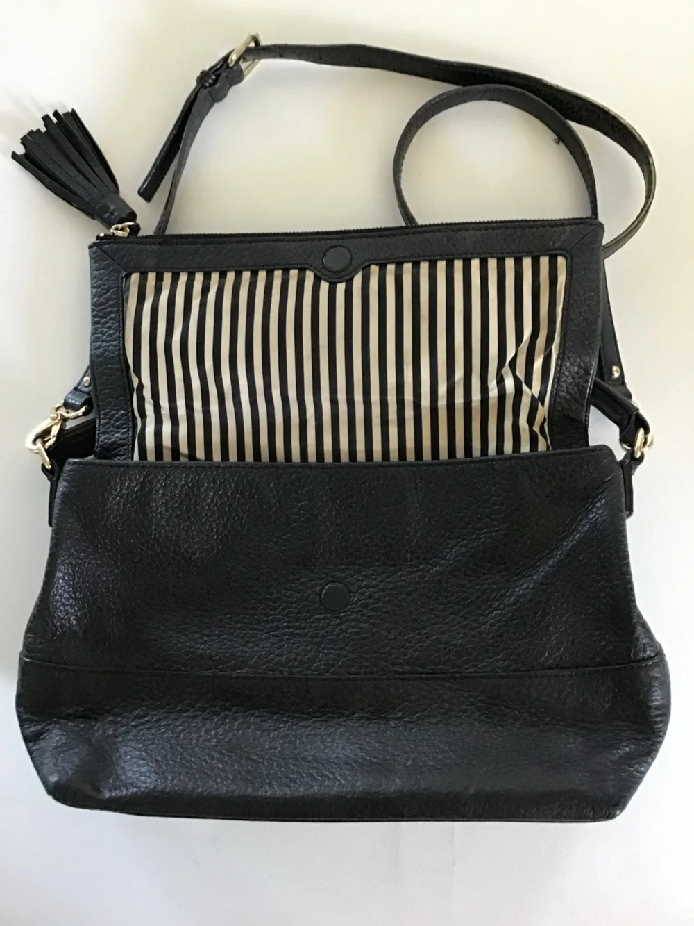 Kate Spade New York Black Pebbled Leather Crossbody Shoulder Bag with Tassel